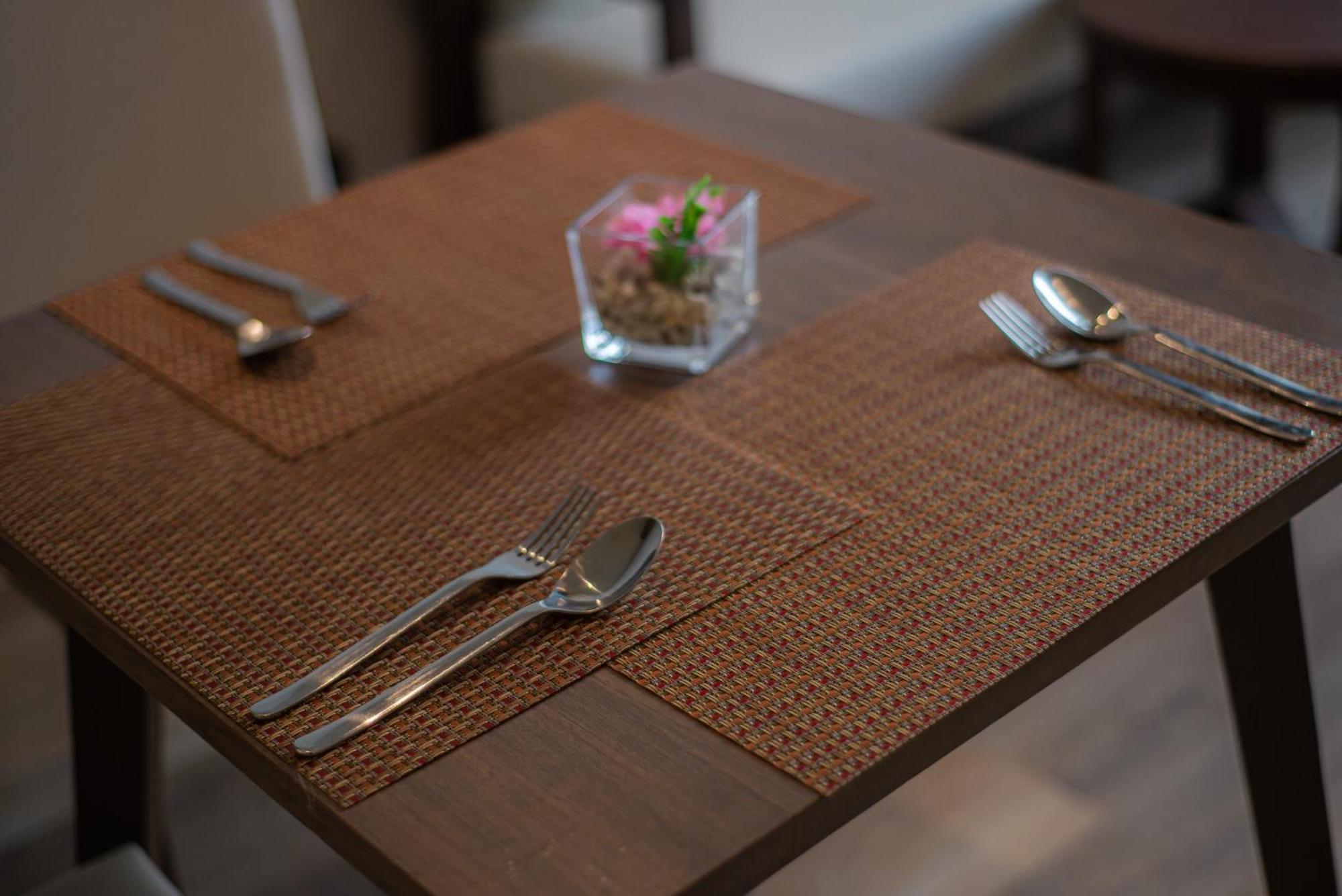 Sareeviengping Hotel Chiangmai 치앙마이 외부 사진